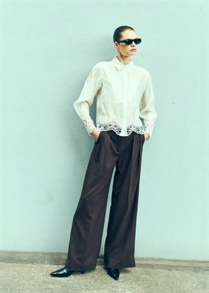 Molly skjorte with lace Jet stream Copenhagen Muse 
